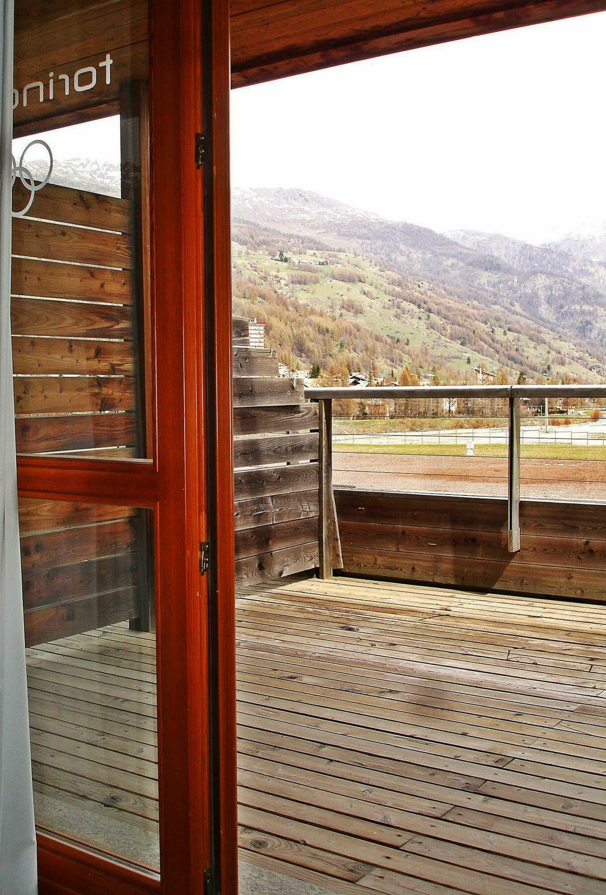 Pragelato Ski Jumping Hotel Exteriér fotografie